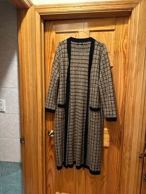 Karl Lagerfeld Tan and Black Ribbed-Trim Knit Cardigan